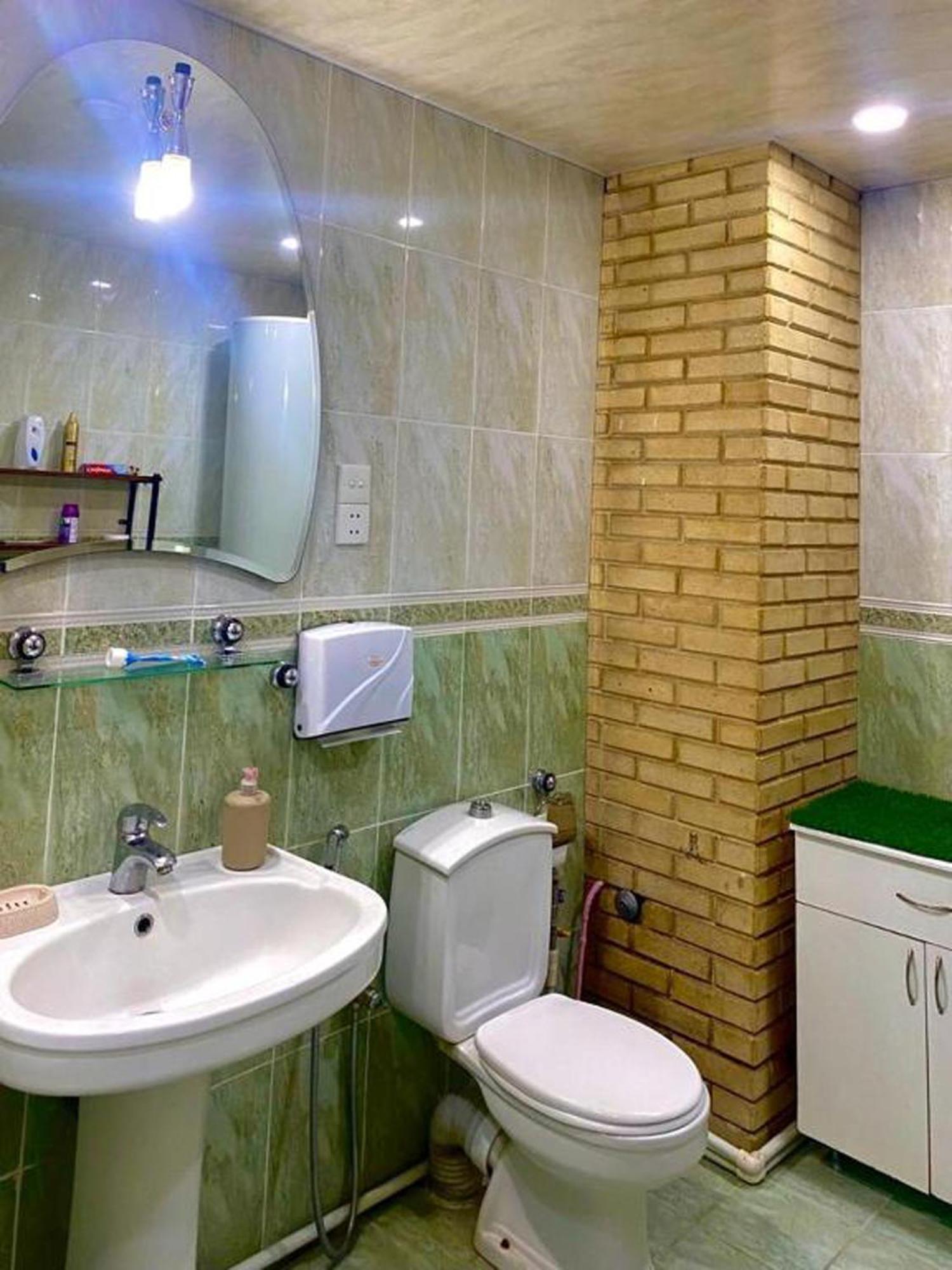 S T Hostel Formerly Sth Hostel Baku Ngoại thất bức ảnh