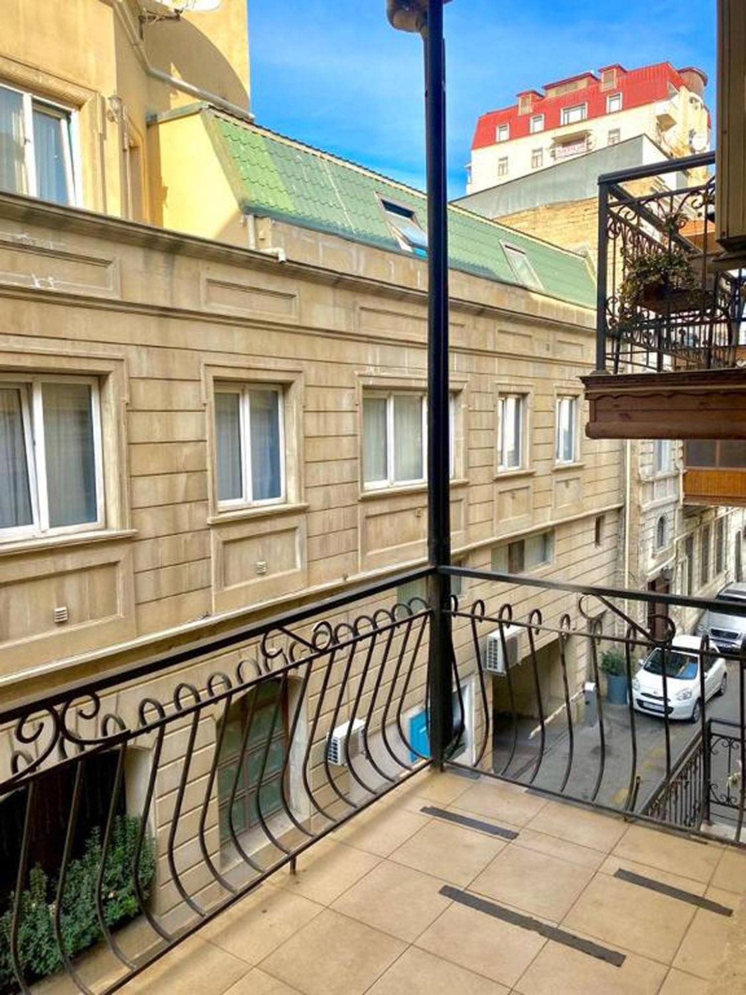 S T Hostel Formerly Sth Hostel Baku Ngoại thất bức ảnh